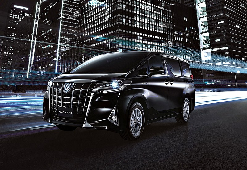 建議售價284萬元 21年式 Toyota Alphard Hybrid 油電動力版發表上市 國王車訊kingautos