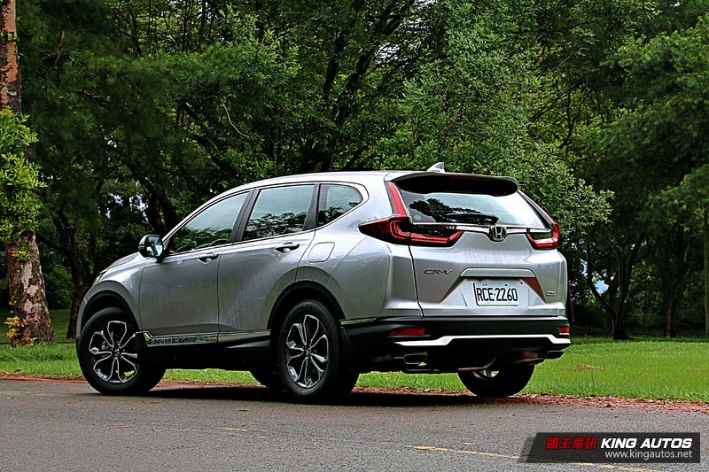 Honda Cr V 1 5 S小改款 試駕 外型更搶眼 配備更貼心 國王車訊kingautos