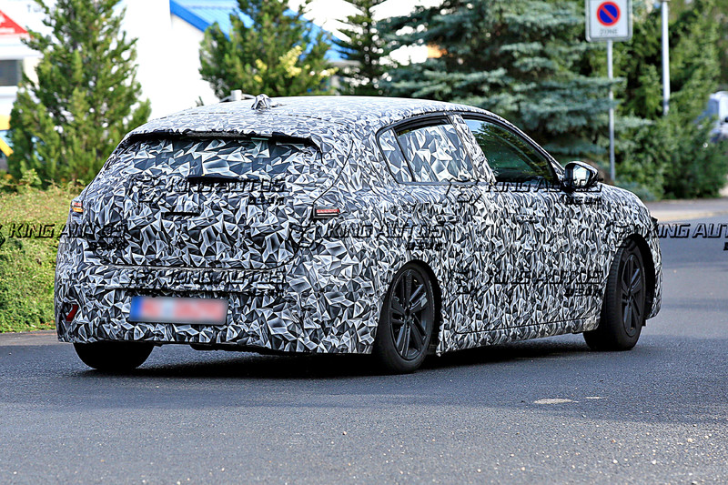 下一代《Peugeot 308》全球首度捕獲! 預計2021下半~2022掛上全新廠徽亮相! 下一代《Peugeot 308》全球首度捕獲! 預計2021下半~2022掛上全新廠徽亮相!