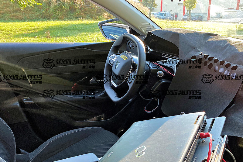 下一代《Peugeot 308》全球首度捕獲! 預計2021下半~2022掛上全新廠徽亮相! 下一代《Peugeot 308》全球首度捕獲! 預計2021下半~2022掛上全新廠徽亮相!