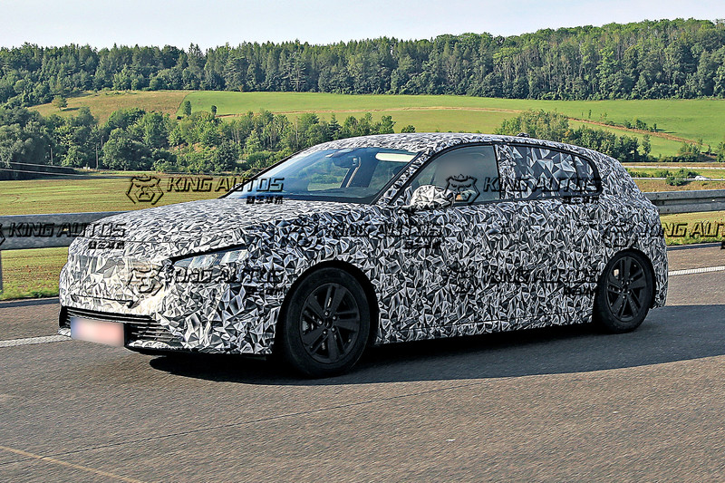 下一代《Peugeot 308》全球首度捕獲! 預計2021下半~2022掛上全新廠徽亮相! 下一代《Peugeot 308》全球首度捕獲! 預計2021下半~2022掛上全新廠徽亮相!