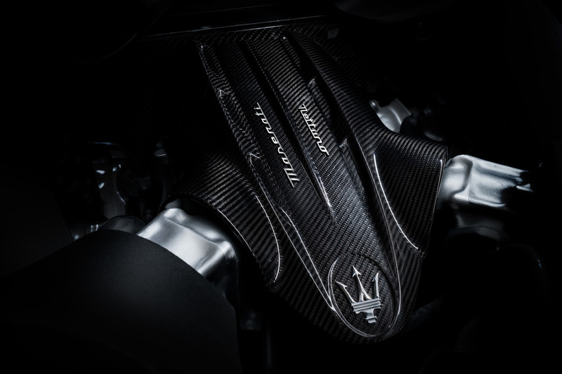 全球首發《Maserati MC20 超級跑車》宛如藝術品、競品瞄準McLaren GT