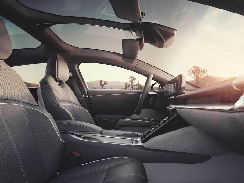 全球首發《Lucid Air》純電四門房車續航力832km大幅超越Tesla!零肆加速10秒內! 全球首發《Lucid Air》純電四門房車續航力832km大幅超越Tesla!零肆加速10秒內!