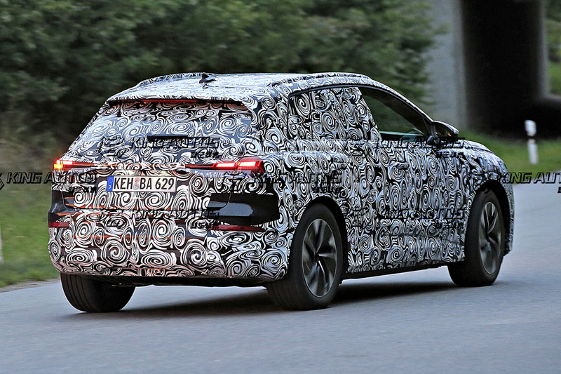 《Audi Q4 e-tron》純電休旅捕獲! 預計今(2020)年底首演、最少450km純電續航力! 《Audi Q4 e-tron》純電休旅捕獲! 預計今(2020)年底首演、最少450km純電續航力!