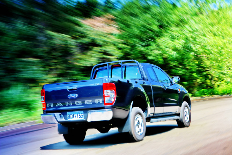 《Ford Ranger 德州騎兵版》隔音好、配備佳|衝著《海力士Hilux》而來!同場加映《職人版》 《Ford Ranger 德州騎兵版》隔音好、配備佳|衝著《海力士Hilux》而來!同場加映《職人版》