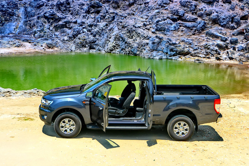 《Ford Ranger 德州騎兵版》隔音好、配備佳|衝著《海力士Hilux》而來!同場加映《職人版》 《Ford Ranger 德州騎兵版》隔音好、配備佳|衝著《海力士Hilux》而來!同場加映《職人版》