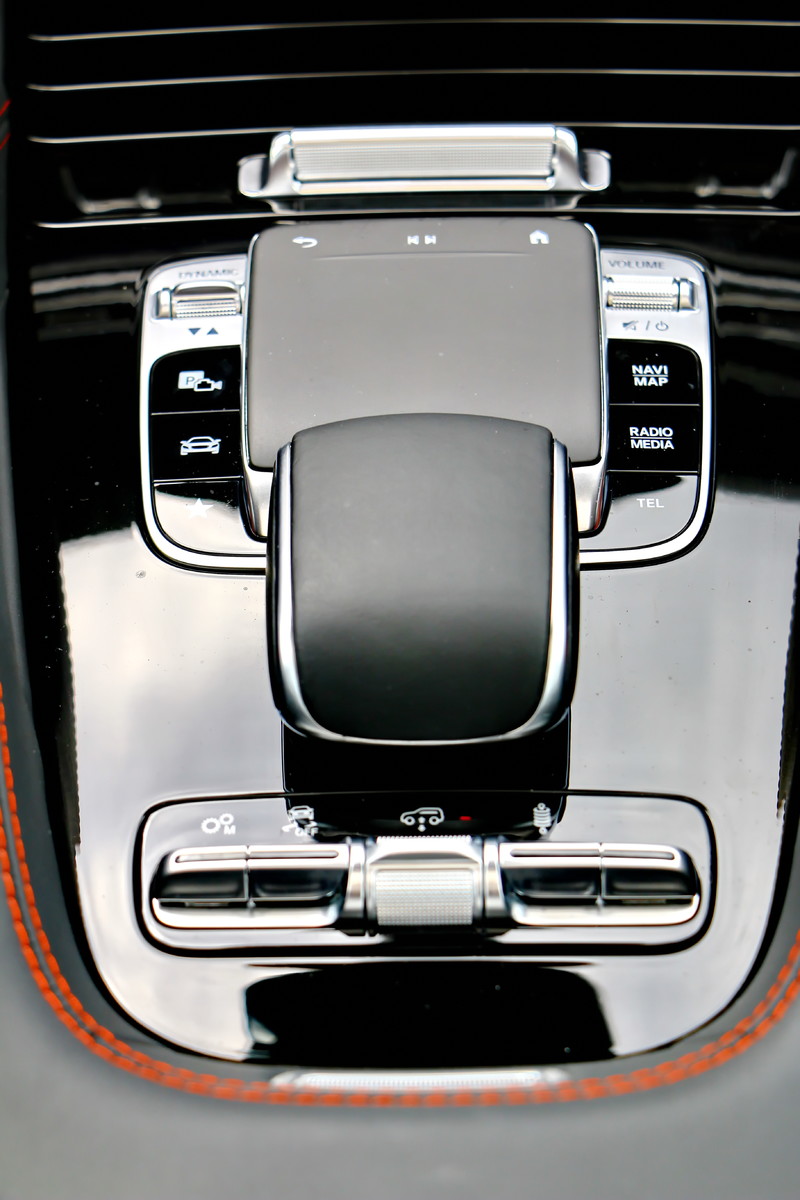 《Mercedes-AMG GLE 53 Coupe》試駕(二)舒適、性能、感官 極大化 《Mercedes-AMG GLE 53 Coupe》試駕(二)舒適、性能、感官 極大化