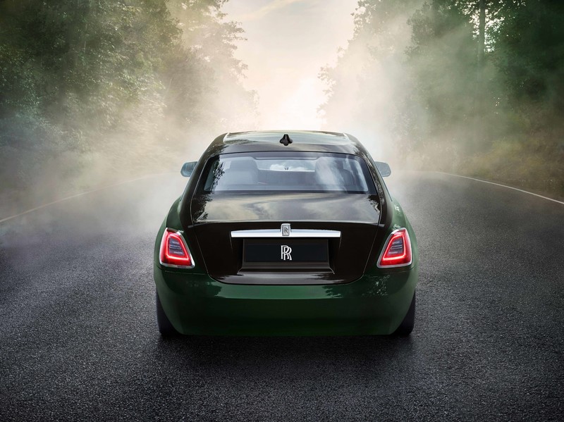 《Rolls-Royce Ghost Extended》長軸版 勞斯萊斯 鬼魅|後座空間超越《Phantom 幻影》 《Rolls-Royce Ghost Extended》長軸版 勞斯萊斯 鬼魅|後座空間超越《Phantom 幻影》