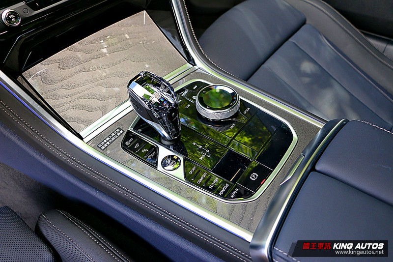 《BMW 840i Gran Coupe M Sport》試駕︱帥勁、動感、奢華!兼具絕佳駕馭樂趣! 《BMW 840i Gran Coupe M Sport》試駕︱帥勁、動感、奢華!兼具絕佳駕馭樂趣!
