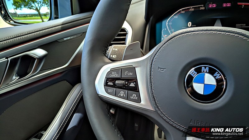 《BMW 840i Gran Coupe M Sport》試駕︱帥勁、動感、奢華!兼具絕佳駕馭樂趣! 《BMW 840i Gran Coupe M Sport》試駕︱帥勁、動感、奢華!兼具絕佳駕馭樂趣!