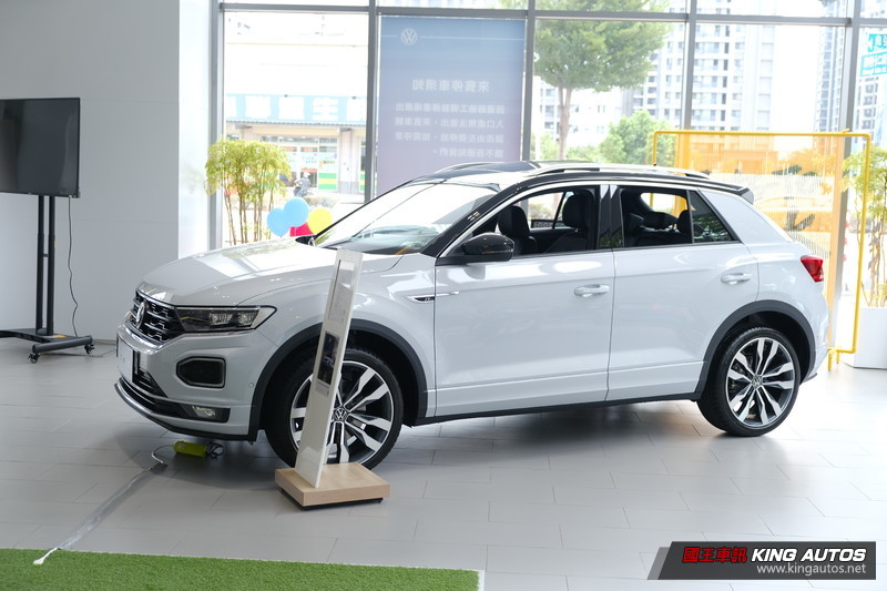 《Volkswagen T-Roc》實車現場直擊 暫代Golf角逐市場的搖滾跑旅 《Volkswagen T-Roc》實車現場直擊 暫代Golf角逐市場的搖滾跑旅