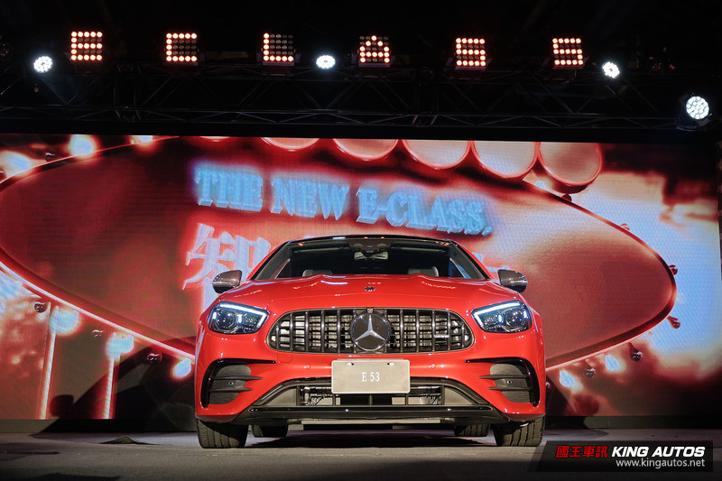 小改款《Mercedes-Benz E-Class》搶先發表 房車/轎跑/旅行車一次到齊! 小改款《Mercedes-Benz E-Class》搶先發表 房車/轎跑/旅行車一次到齊!