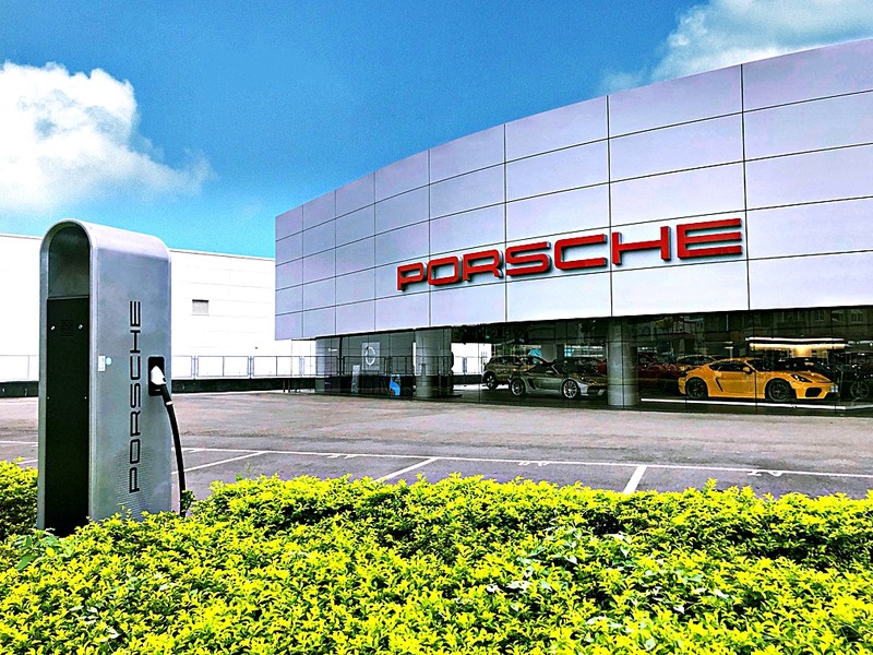 更無後顧之憂!《Porsche保時捷》在台灣的高速充電網已趨完備! 更無後顧之憂!《Porsche保時捷》在台灣的高速充電網已趨完備!