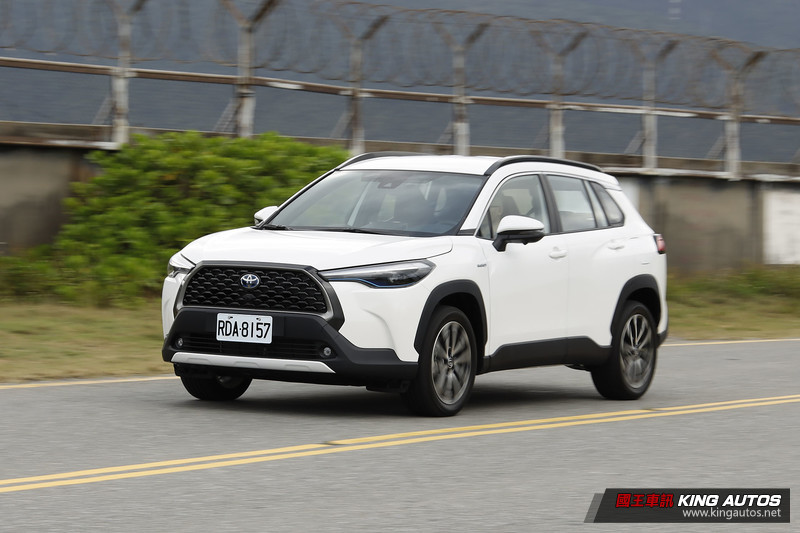 《Toyota Corolla Cross》試駕初體驗︱神車接班人的性格與身手 《Toyota Corolla Cross》試駕初體驗︱神車接班人的性格與身手