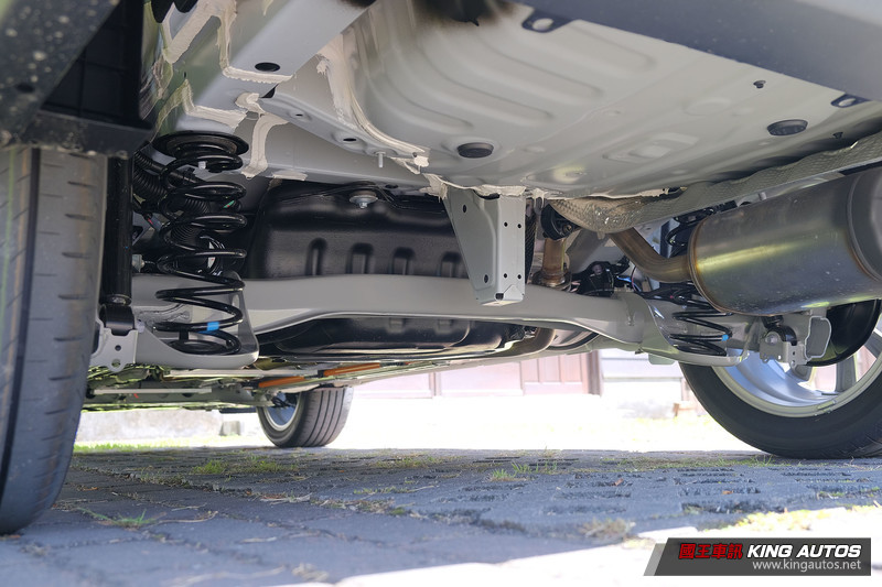 《Toyota Corolla Cross》試駕初體驗︱神車接班人的性格與身手 《Toyota Corolla Cross》試駕初體驗︱神車接班人的性格與身手