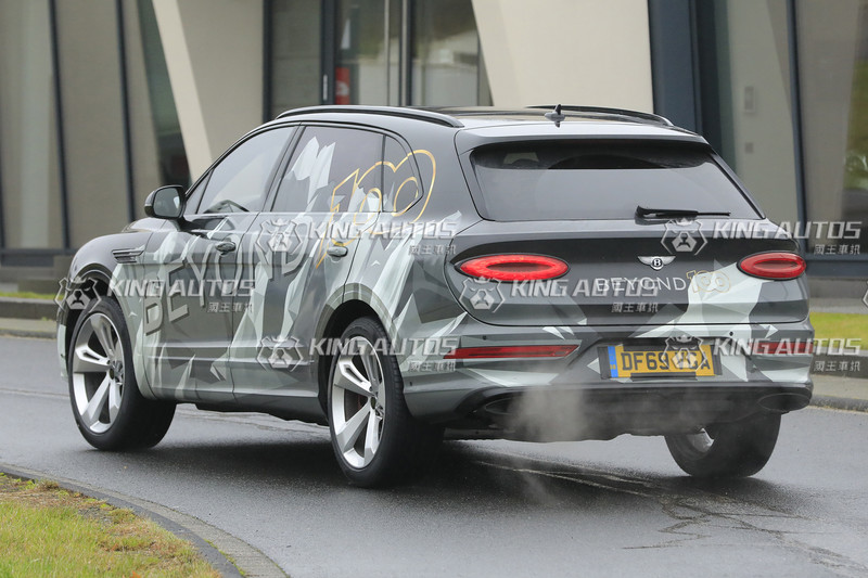 長軸版《Bentley Bentayga》可望推出 超奢華後座瞄準層峰買家 長軸版《Bentley Bentayga》可望推出 超奢華後座瞄準層峰買家