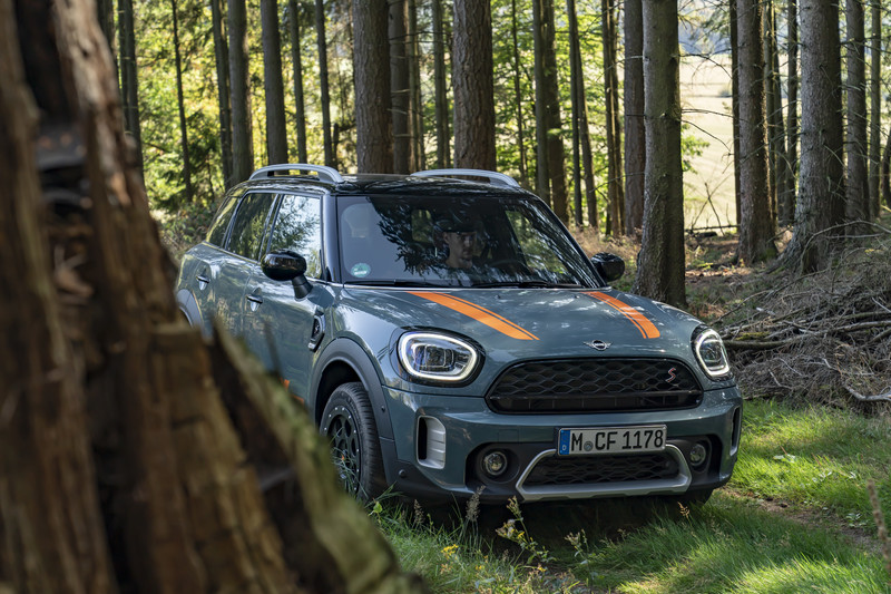 達卡專家出手《Mini Countryman》帥氣鄉民越野身手大躍進