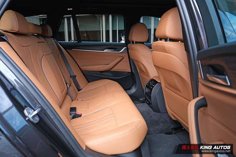 該選房車還是旅行車?《BMW 520i M Sport首發版》現場直擊 該選房車還是旅行車?《BMW 520i M Sport首發版》現場直擊