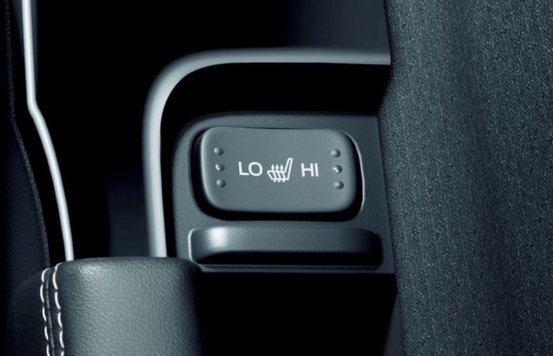 睽違7年首次亮相！《Honda Odyssey》日規版96萬元起 用手滑車門就會開 