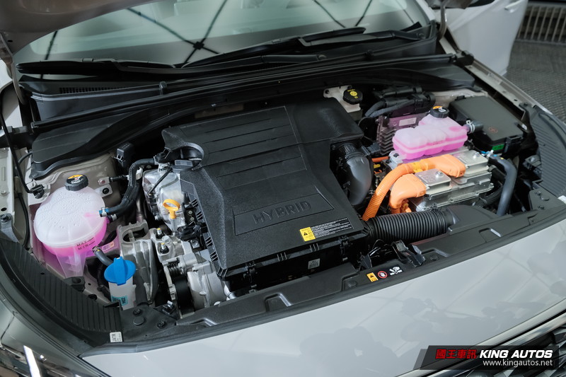 《Hyundai Ioniq》小改款105.9萬正式發表 線上購車再折8萬! 《Hyundai Ioniq》小改款105.9萬正式發表 線上購車再折8萬!