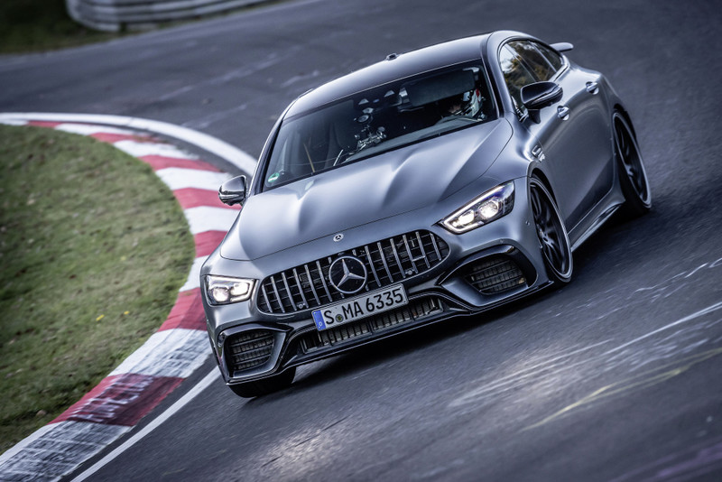先別管小改了《Mercedes-AMG GT 63 S 4Matic+》登上紐柏林最速豪華車寶座 先別管小改了《Mercedes-AMG GT 63 S 4Matic+》登上紐柏林最速豪華車寶座