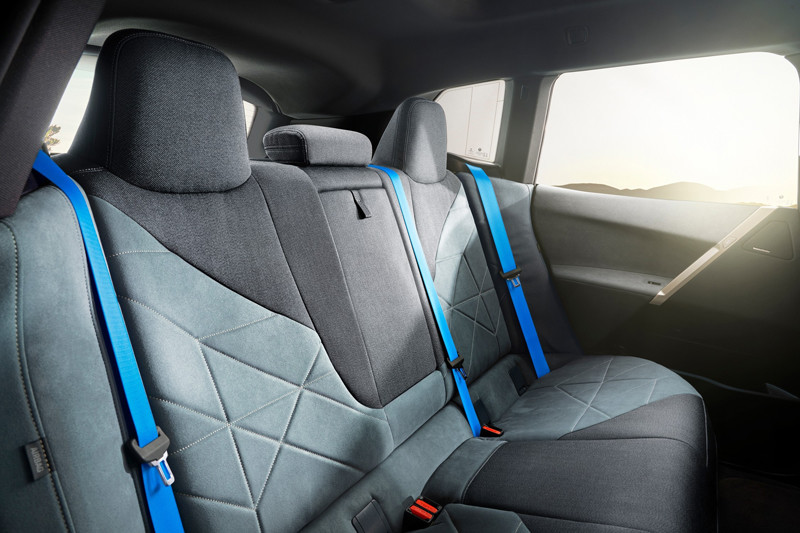 2022年初導入《BMW iX》要讓你驚豔的絕對不只鼻孔