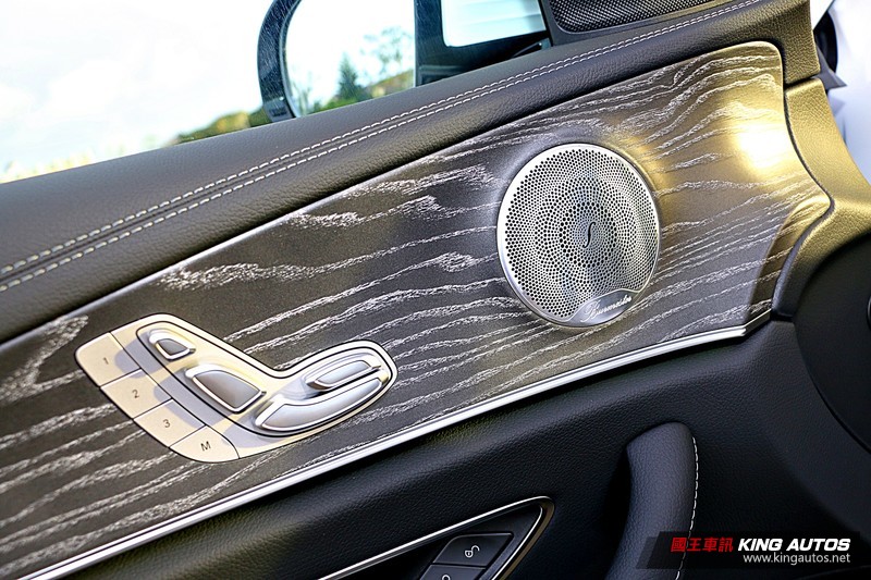 《Mercedes-Benz E300 Estate 運動版》小改款試駕︱大器舒適的科技旅行車! 《Mercedes-Benz E300 Estate 運動版》小改款試駕︱大器舒適的科技旅行車!