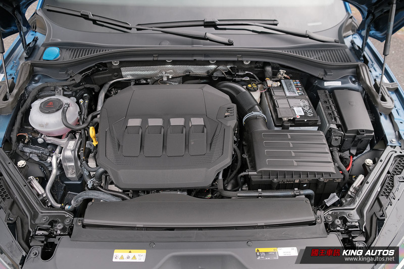 大家久等了!小改款《Škoda Superb / Superb Combi》正式開賣、年底前下訂再減3萬 大家久等了!小改款《Škoda Superb / Superb Combi》正式開賣、年底前下訂再減3萬