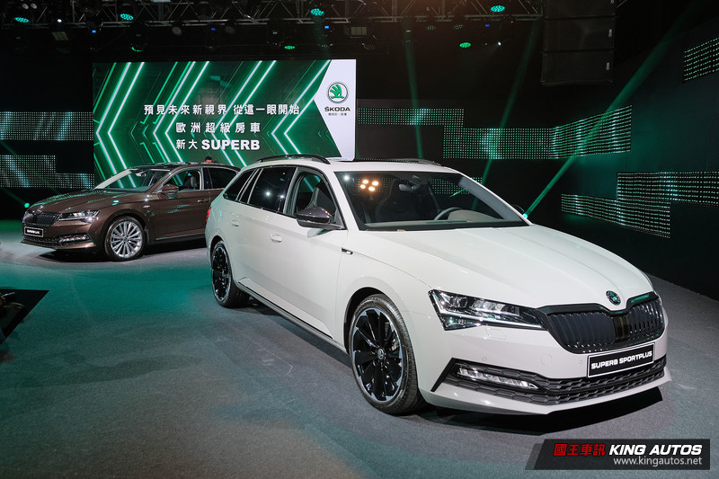 大家久等了!小改款《Škoda Superb / Superb Combi》正式開賣、年底前下訂再減3萬 大家久等了!小改款《Škoda Superb / Superb Combi》正式開賣、年底前下訂再減3萬