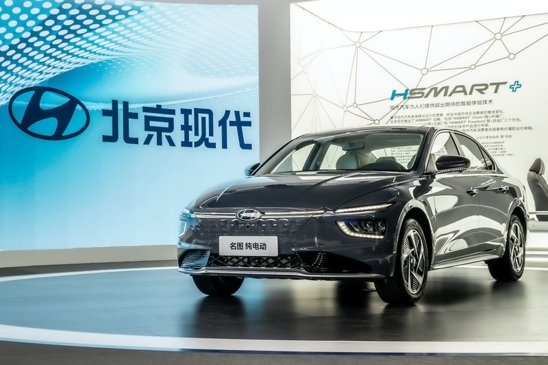 全新《Hyundai Mistra》廣州現身 對岸才有的《Elantra》他哥這回也變帥了