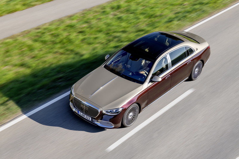 全新《Mercedes-Maybach S-Class》霸氣登場 不只奢華還有品牌僅存的V12心臟