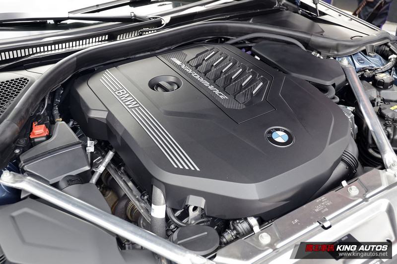 實車比較美？新世代《BMW 4 Series Coupe》導入3車型、236萬元起正式發表