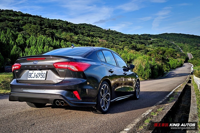 2020年11月《國產車款銷售排行》Corolla Cross大爆發、Kuga與CR-V陷入拉鋸 2020年11月《國產車款銷售排行》Corolla Cross大爆發、Kuga與CR-V陷入拉鋸