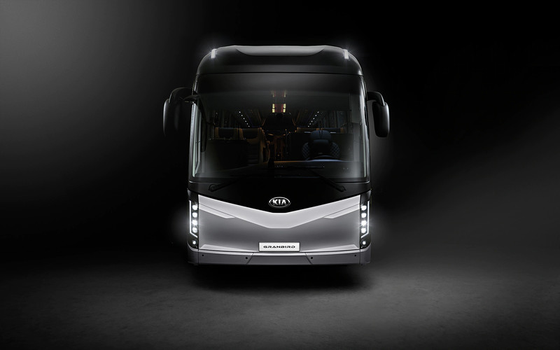 誰說我名字怪？超貼心《Kia Granbird》讓你搭巴士也能安心防疫