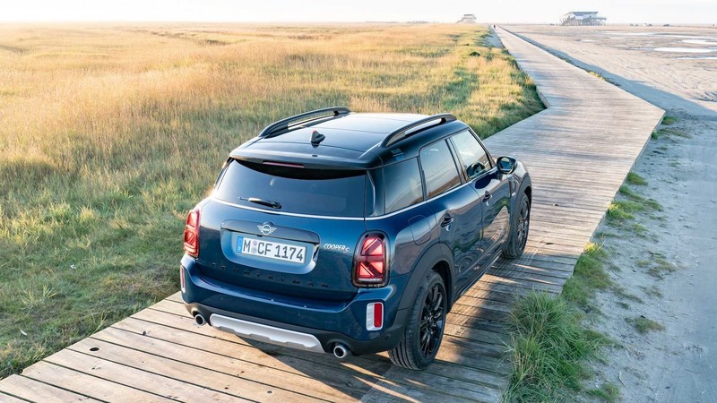 情人節座車浪漫首選！限量木棧海灣藍《Mini Countryman Boardwalk Edition》205萬登場