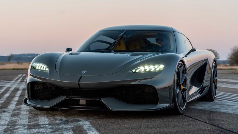 小公主調查局:世界上最快的車排行榜 Bugatti Chiron不再是最快跑車了! 小公主調查局:世界上最快的車排行榜 Bugatti Chiron不再是最快跑車了!