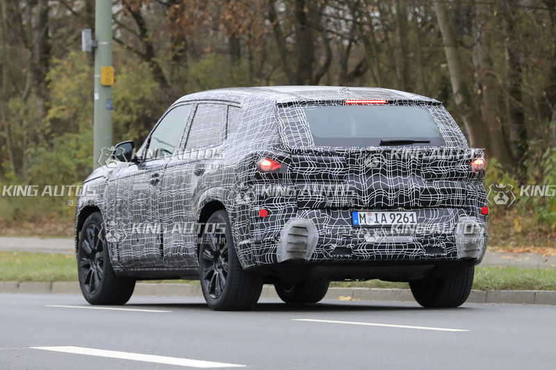 讓人難以忽視《BMW X8》再度落網 這回你可以更靠近一點 讓人難以忽視《BMW X8》再度落網 這回你可以更靠近一點