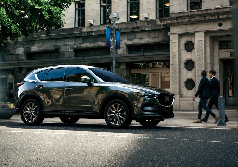 用更低的價格換更高的安全系統21年式 Mazda Cx 5 全新陣容98 9萬起強勢登場 國王車訊kingautos