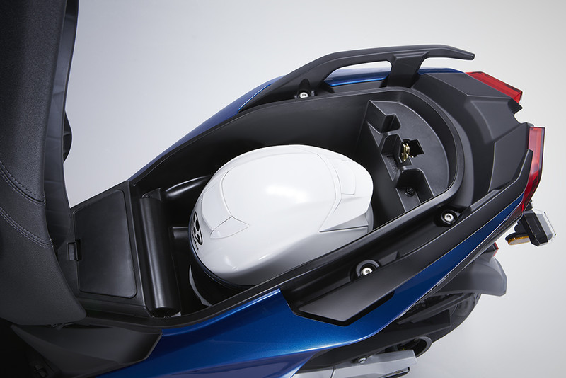 《光陽 KYMCO KRV》除了快 還要舒適!《雙平衡軸 獨立後懸 皮帶傳動》的奧秘 《光陽 KYMCO KRV》除了快 還要舒適!《雙平衡軸 獨立後懸 皮帶傳動》的奧秘