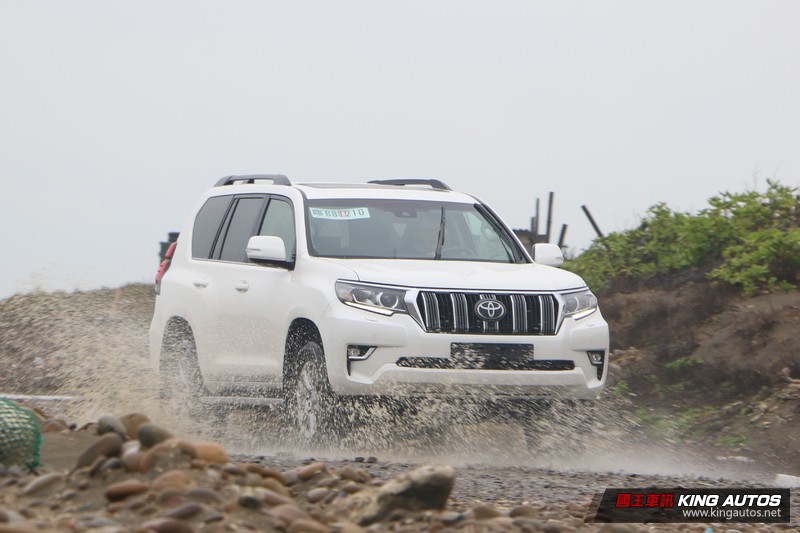 告別大排氣!越野休旅霸主《Toyota Land Cruiser Prado》小改後更霸氣 告別大排氣!越野休旅霸主《Toyota Land Cruiser Prado》小改後更霸氣