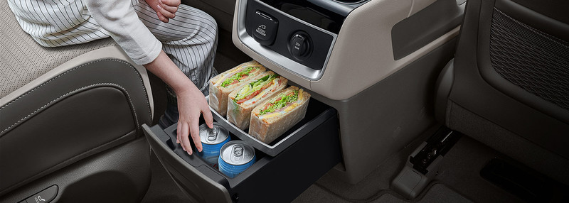 七人座MPV《大改款Kia Carnival》《小改款Honda Odyssey》2021台灣見(二) 七人座MPV《大改款Kia Carnival》《小改款Honda Odyssey》2021台灣見(二)