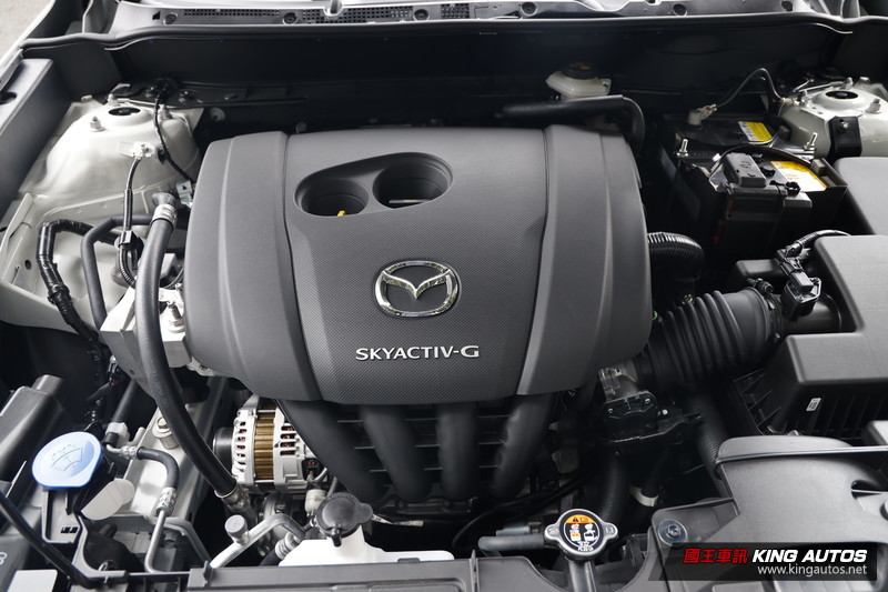 小公主上路︱2021年式《Mazda CX-3》小休旅的新定義,質感安全好輕盈 小公主上路︱2021年式《Mazda CX-3》小休旅的新定義,質感安全好輕盈