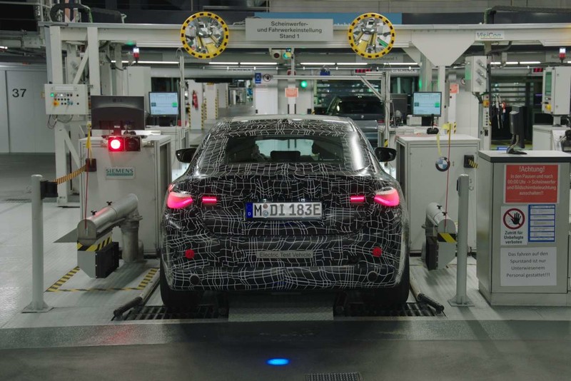 德製電動車新選擇《BMW i4》六月發表 德製電動車新選擇《BMW i4》六月發表