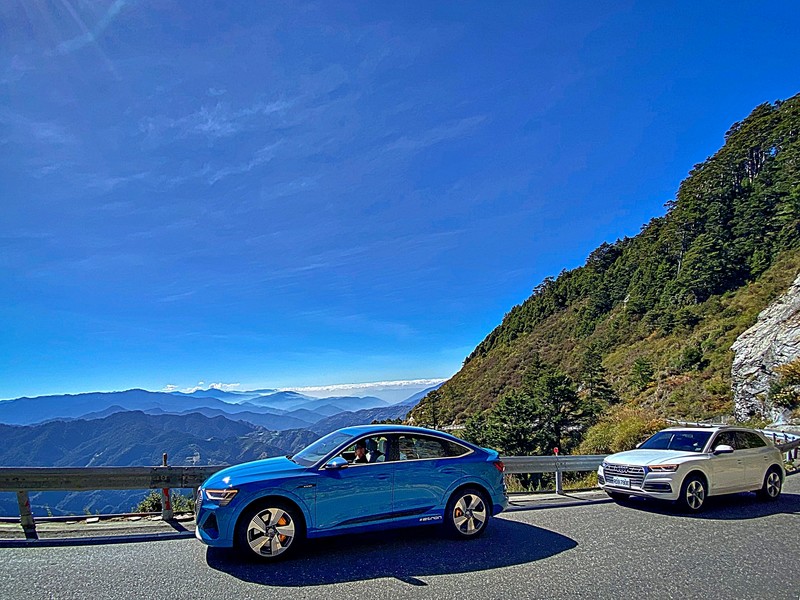 純電挑戰高山公路之巔!《Audi e-tron 50 quattro》武嶺挑戰影片(下集) 純電挑戰高山公路之巔!《Audi e-tron 50 quattro》武嶺挑戰影片(下集)