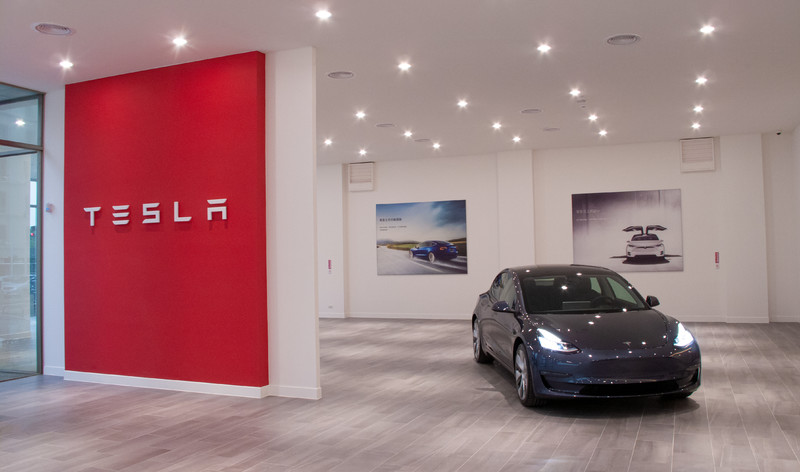 《Tesla》進軍高雄打造南台灣首座服務體驗中心 《Model 3》白色內裝版本限量開賣 《Tesla》進軍高雄打造南台灣首座服務體驗中心 《Model 3》白色內裝版本限量開賣