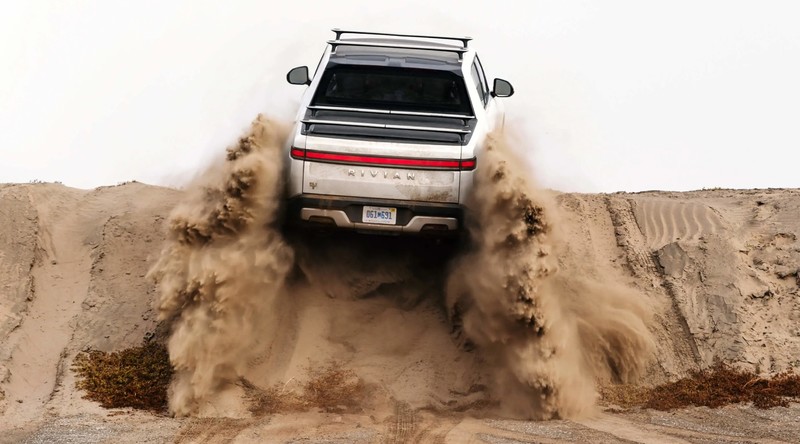 特斯拉殺手《Rivian R1T》具備行動廚房!續航力640km|美國六月交車 狙擊《Tesla Cybertruck》 特斯拉殺手《Rivian R1T》具備行動廚房!續航力640km|美國六月交車 狙擊《Tesla Cybertruck》