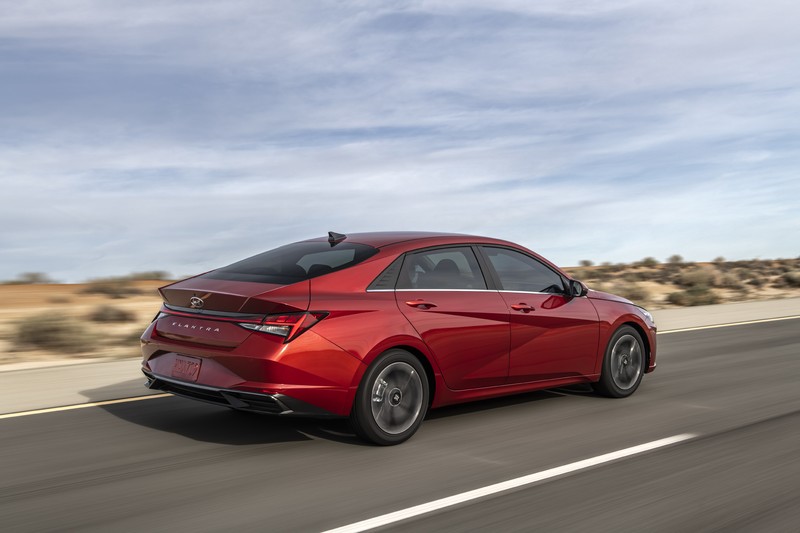 榮獲2021北美年度風雲車大獎 七代《Hyundai Elantra》最快今年導入台灣 榮獲2021北美年度風雲車大獎 七代《Hyundai Elantra》最快今年導入台灣