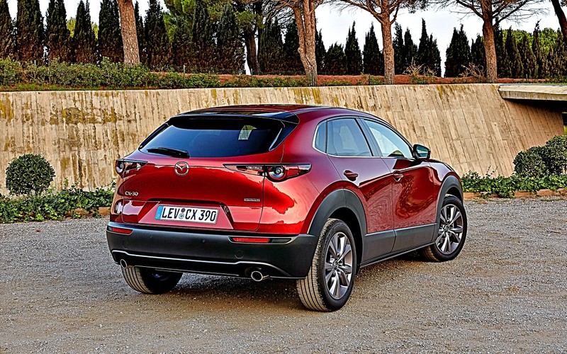 2020年12月《進口一般品牌銷售排行》︱《RAV4》依然不敗 《Mazda》強勢囊括第2~4位 《Jimny》維持第5名 2020年12月《進口一般品牌銷售排行》︱《RAV4》依然不敗 《Mazda》強勢囊括第2~4位 《Jimny》維持第5名