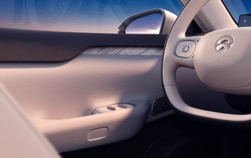 號稱超越7台Tesla、1000km續航力！中國自駕純電房車《Nio ET7》來了
