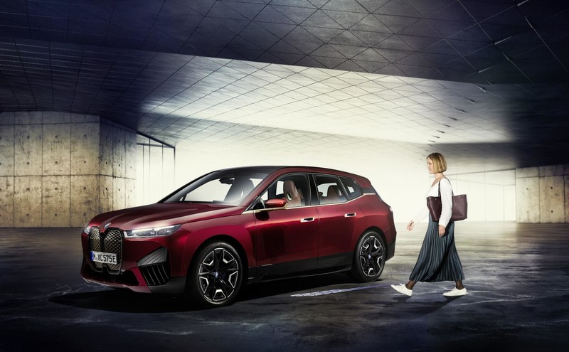 手機放口袋就能解鎖車門!《三星》攜四車廠推智慧鑰匙 《BMW》發表Digital Key Plus 手機放口袋就能解鎖車門!《三星》攜四車廠推智慧鑰匙 《BMW》發表Digital Key Plus